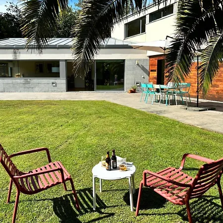 Gestiona2r - Casa Familiar En 4 Jardin Privado 別荘