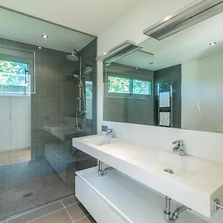 Gestiona2r - Casa Familiar En 4 Jardin Privado リャネス